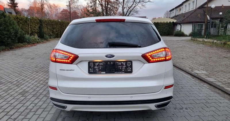 Ford Mondeo cena 58900 przebieg: 189000, rok produkcji 2017 z Łabiszyn małe 277